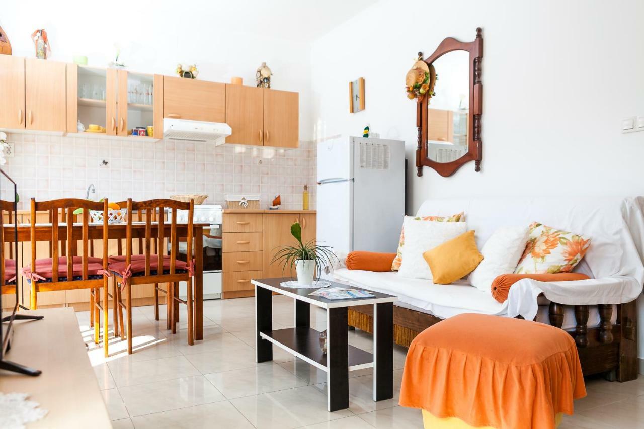 Guest House Mara Vela Luka Kültér fotó