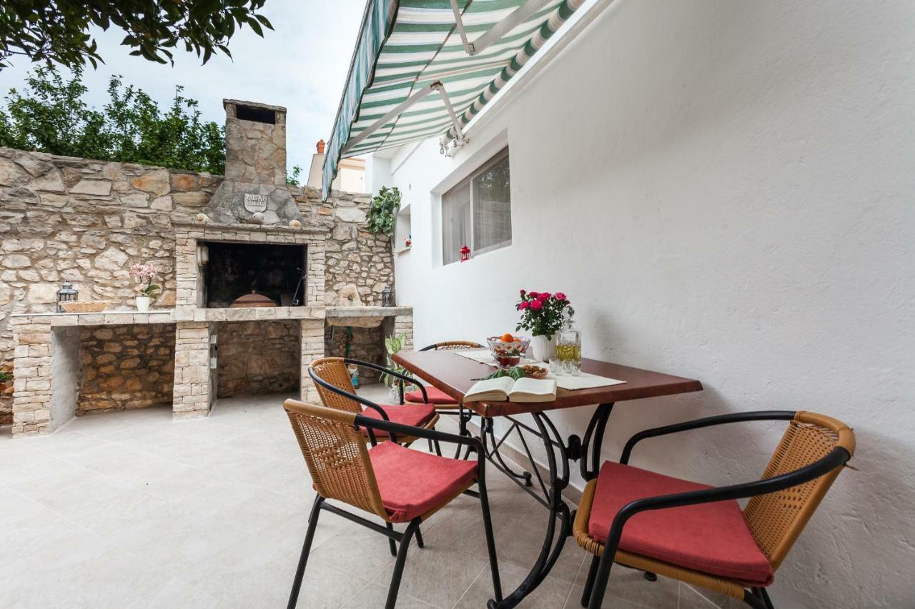 Guest House Mara Vela Luka Kültér fotó